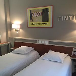 Twin Room Private Bathroom